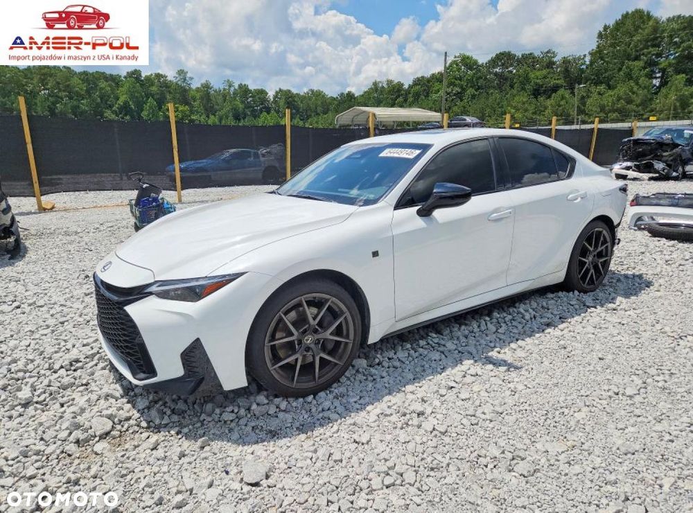 Lexus Is