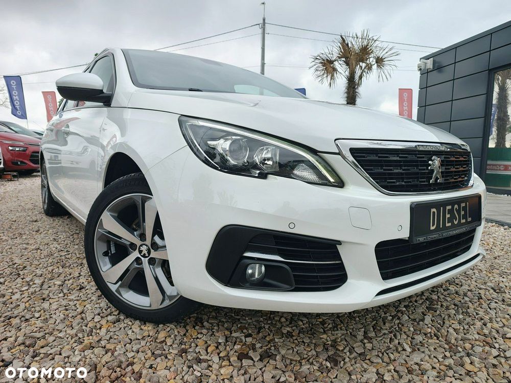 Peugeot 308 - 3
