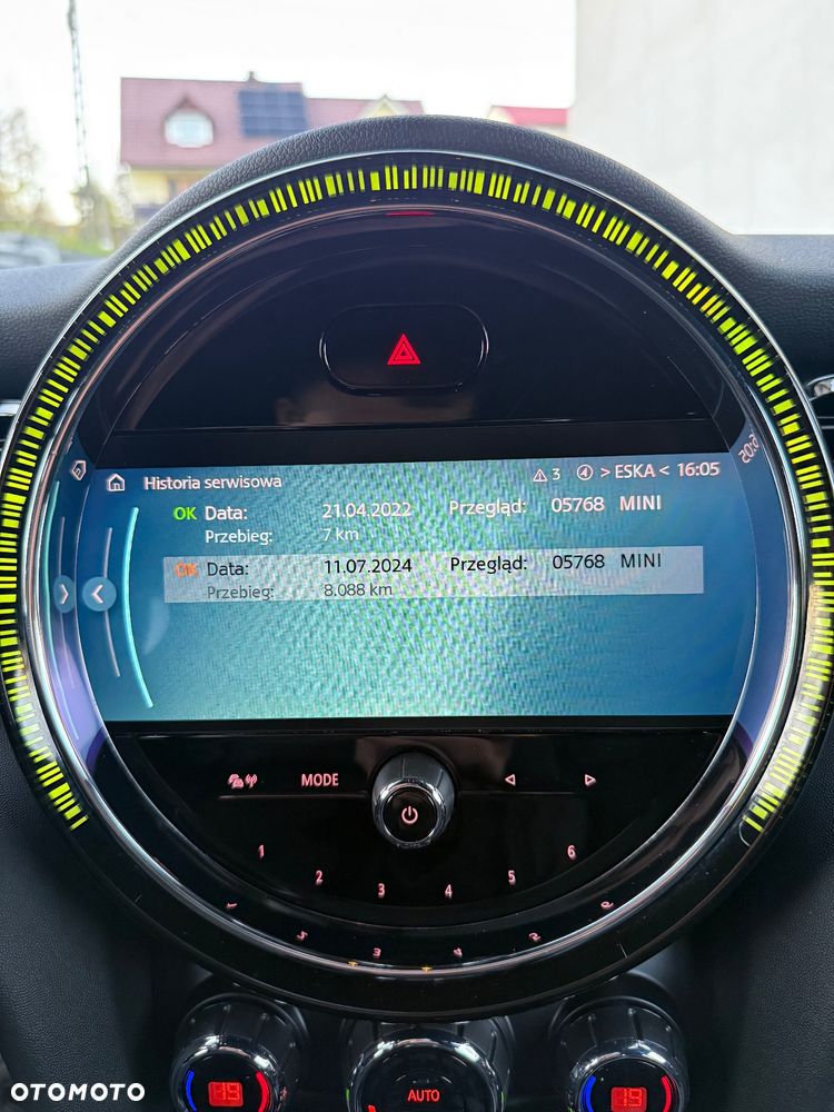 MINI Cooper John Works Trim - 25