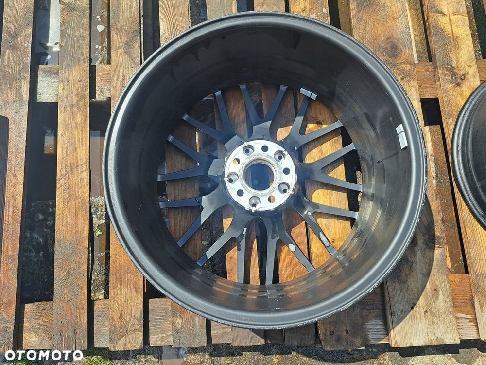 Oryg. Mercedes C-Klasa 205 A205 W205 C63 AMG 19 A2054011700 8.5j et38 4714 - 4