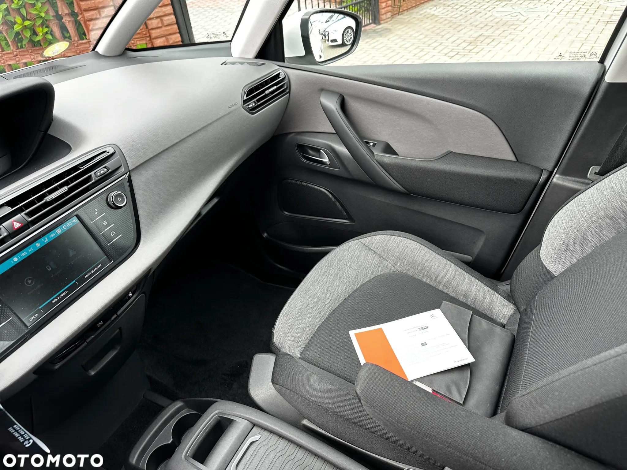 Citroën C4 Picasso - 15