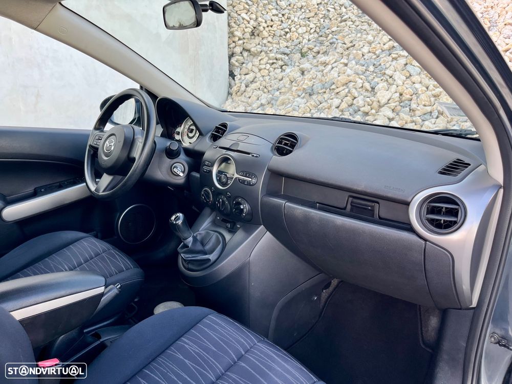 Mazda 2 1.4 MZ-CD Comfort - 23