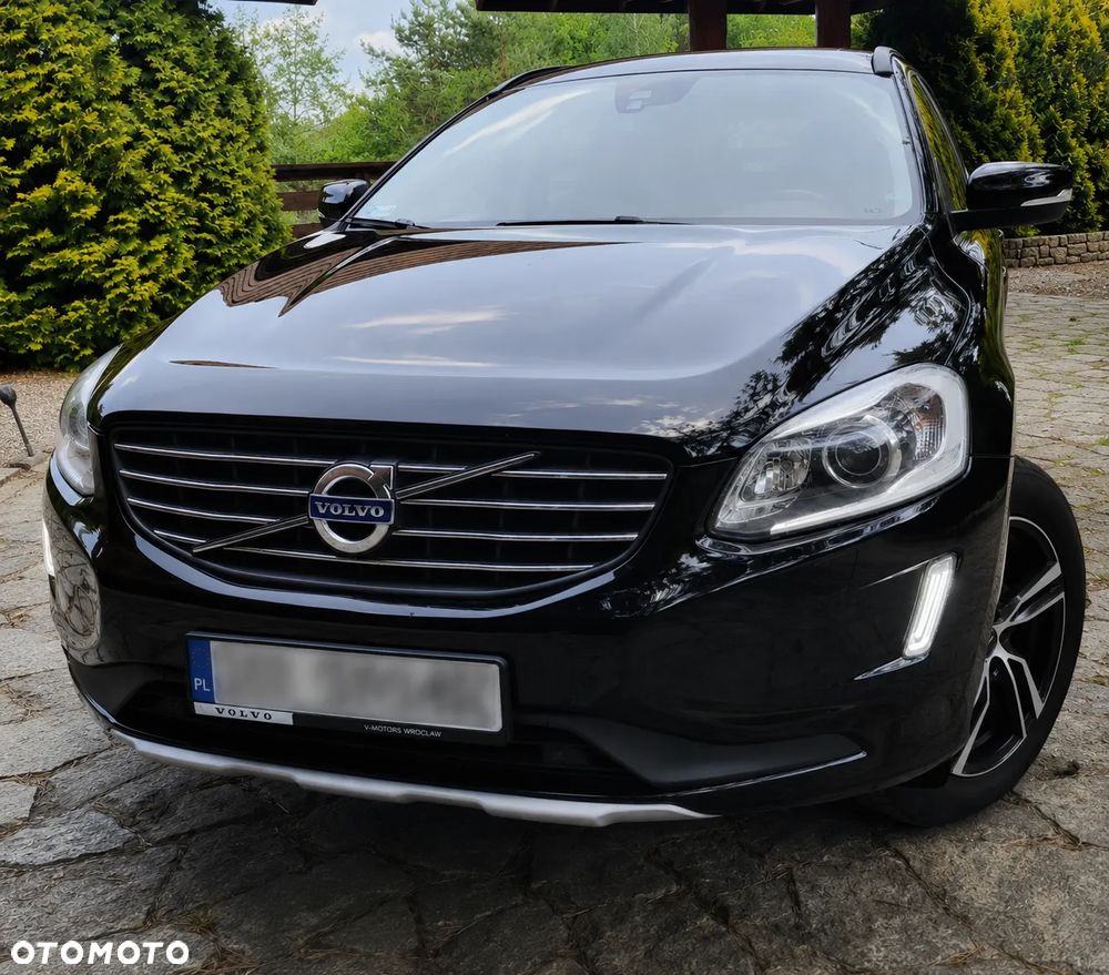 Volvo XC 60 D4 Drive-E Momentum - 1