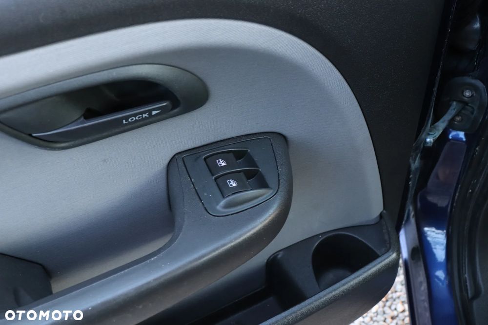 Fiat Doblo 1.4 8V Family - 16