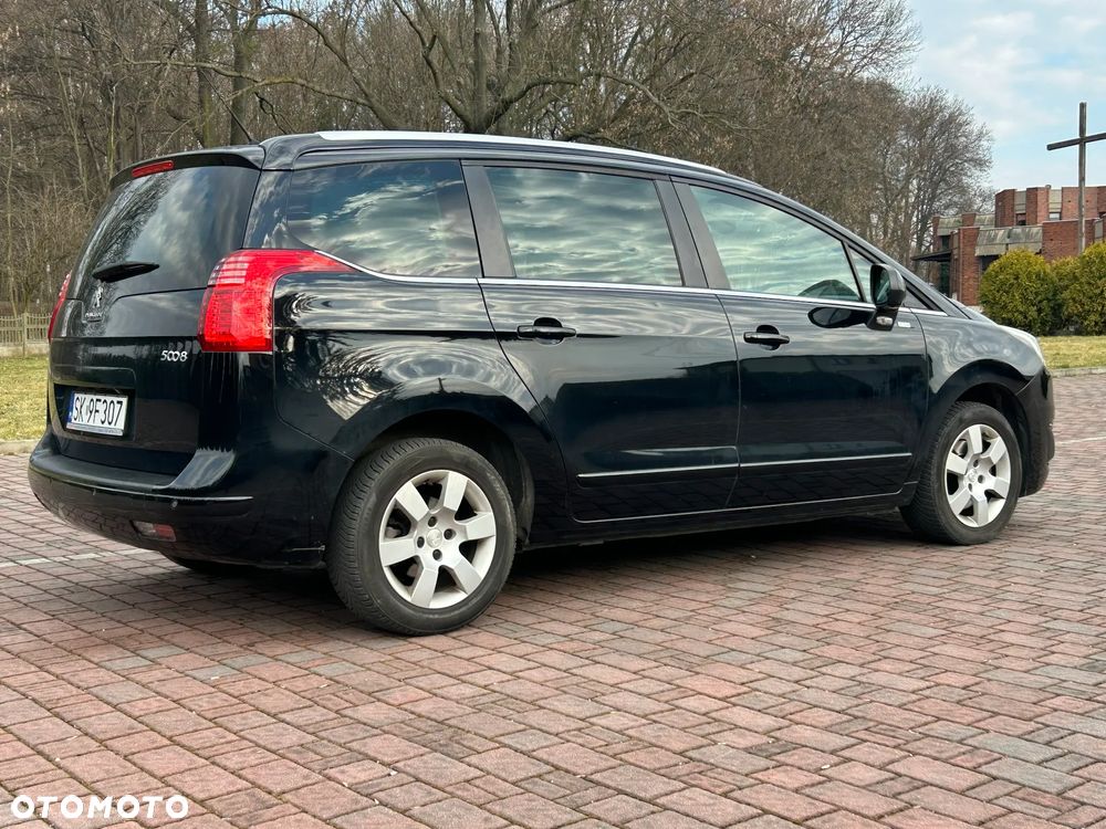 Peugeot 5008 155 THP Style - 10