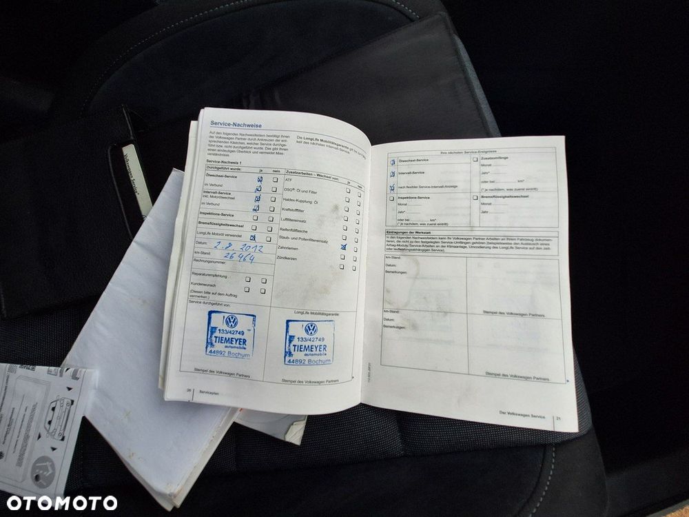 Volkswagen Golf 1.6 TDI DPF Style - 29