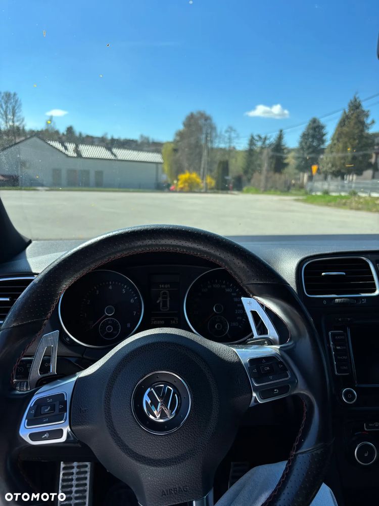 Volkswagen Golf - 20