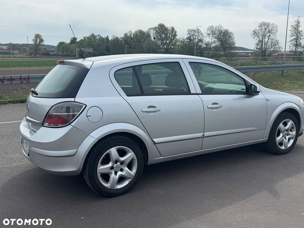 Opel Astra 1.4 Start - 8
