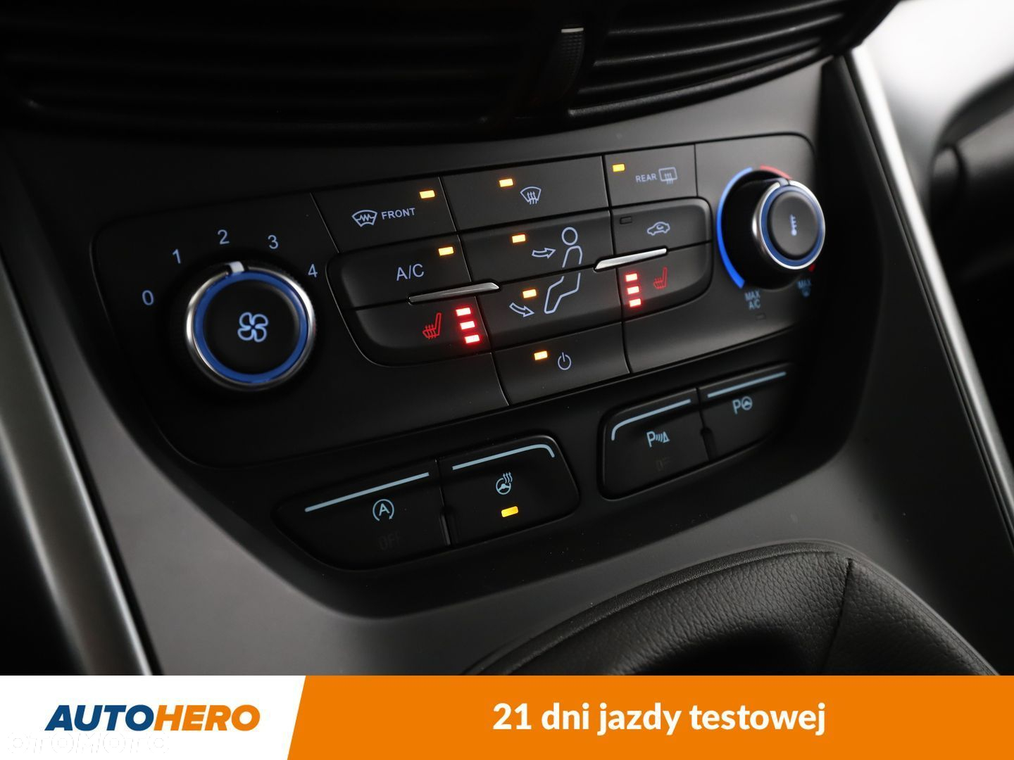 Ford Kuga - 22