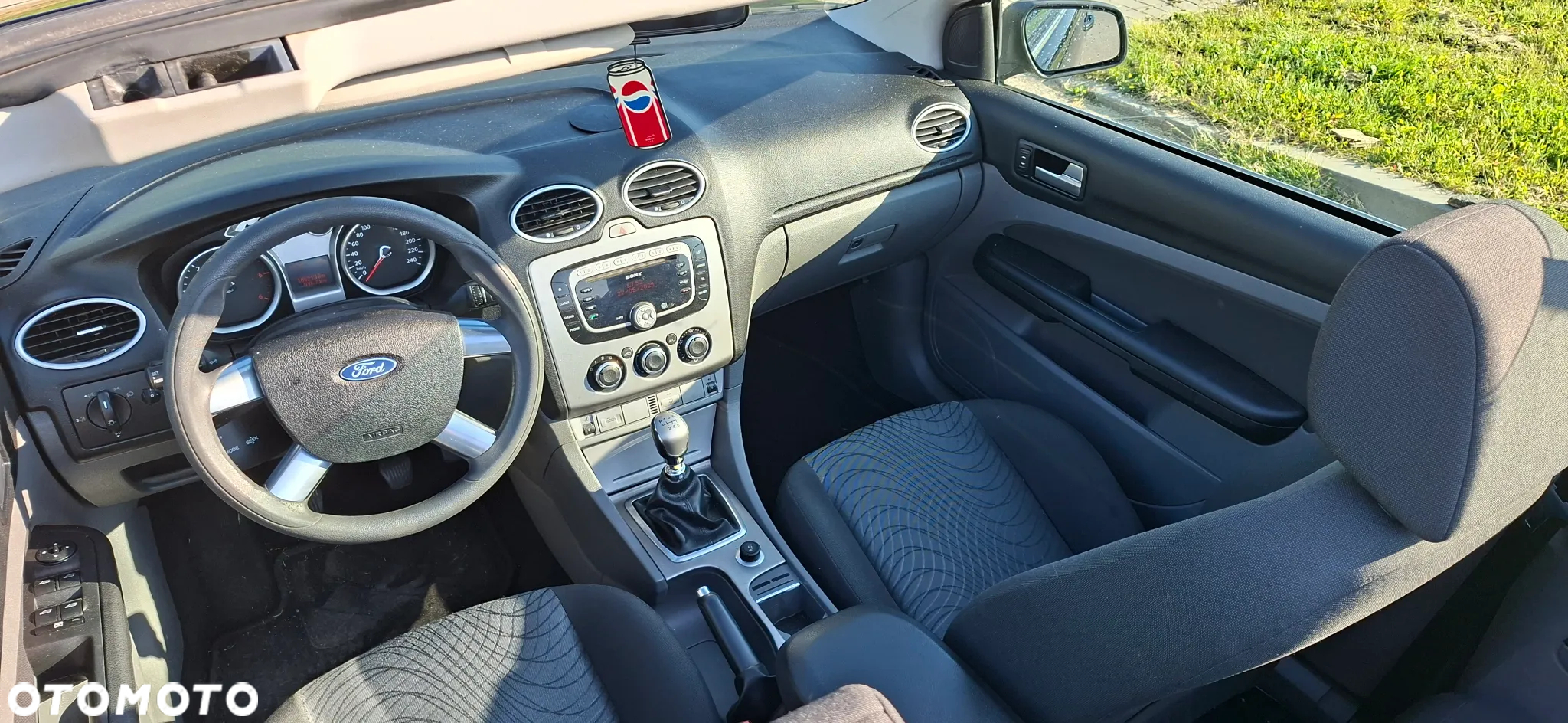 Ford Focus Coupe-Cabriolet 2.0 TDCi DPF Black Magic - 10