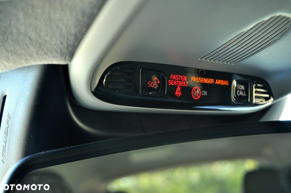 Volvo XC 40 D3 Momentum Pro - 33