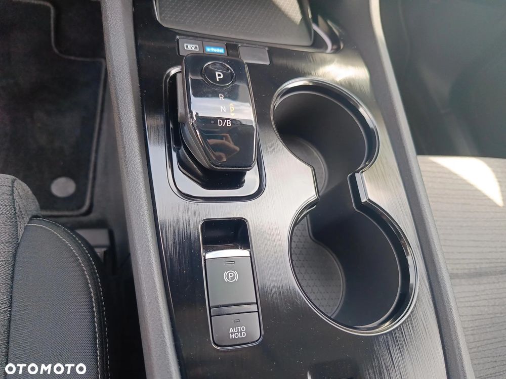 Nissan X-Trail - 16