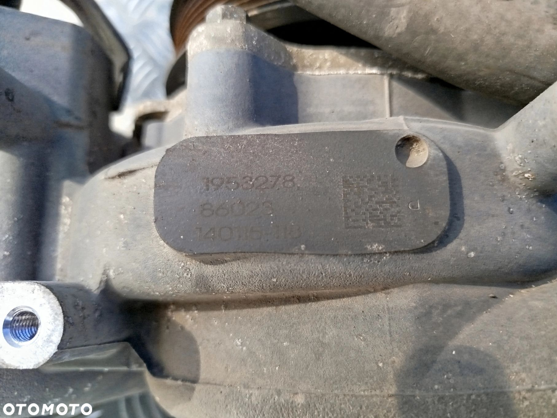 POMPA WODY DAF XF 106 - 5