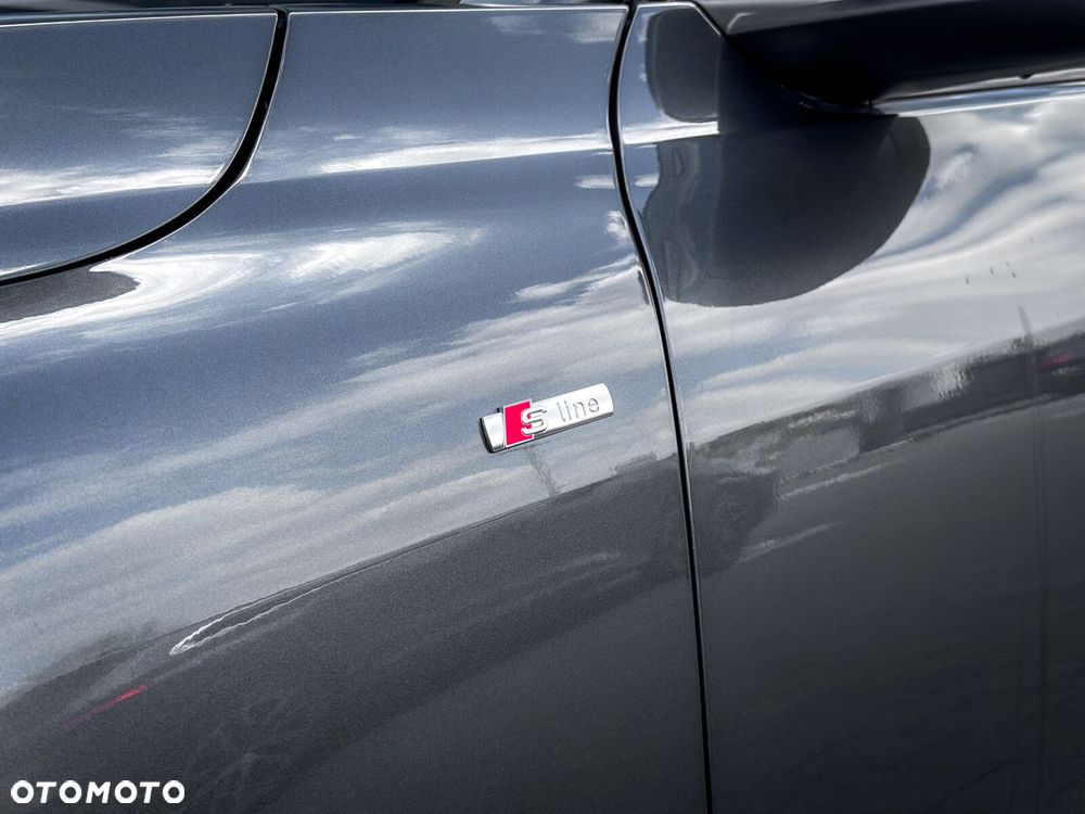 Audi Q5 Sportback - 6