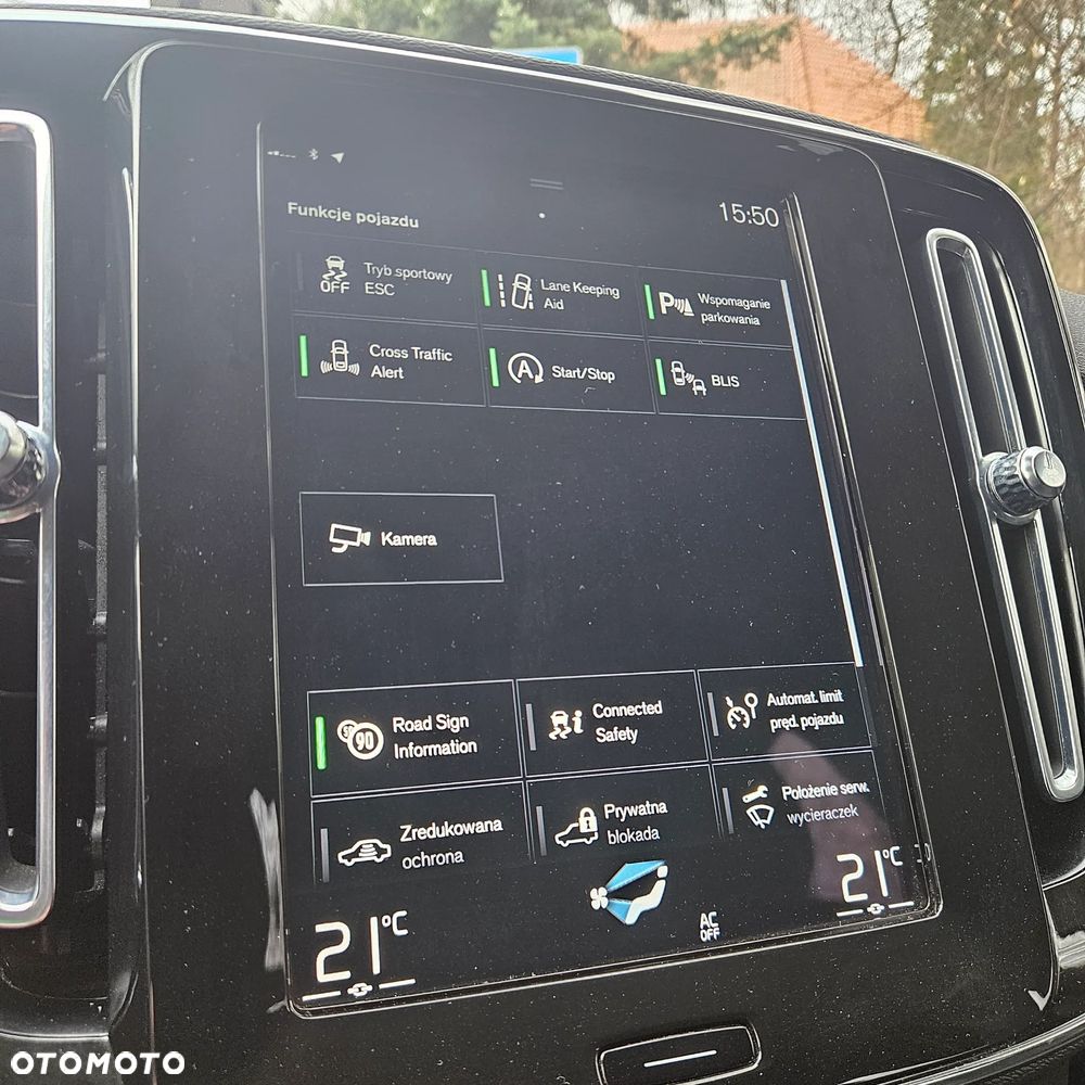 Volvo XC 40 B4 B AWD DKG Momentum Pro - 30