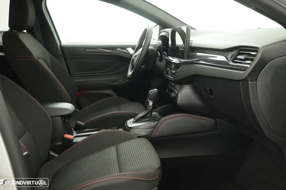 Ford Focus SW 1.0 EcoBoost MHEV ST-Line Aut. - 21