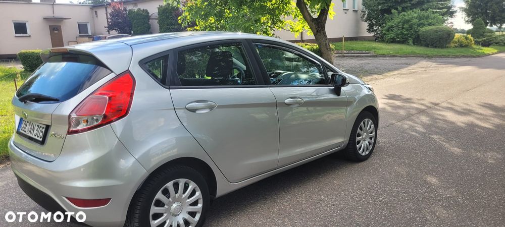 Ford Fiesta - 17