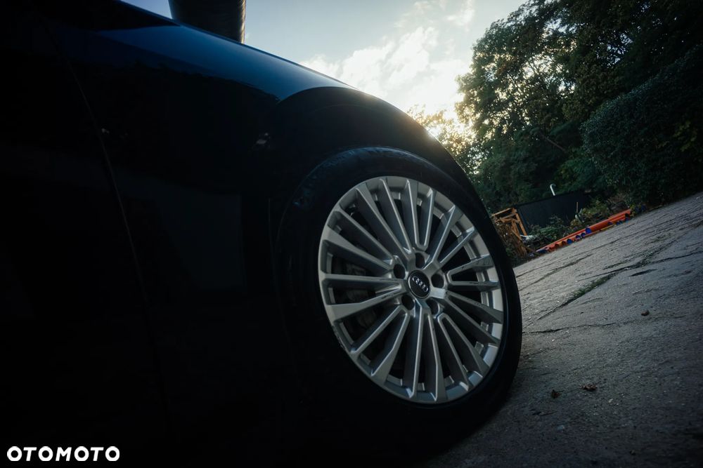 Audi A6 Avant - 11