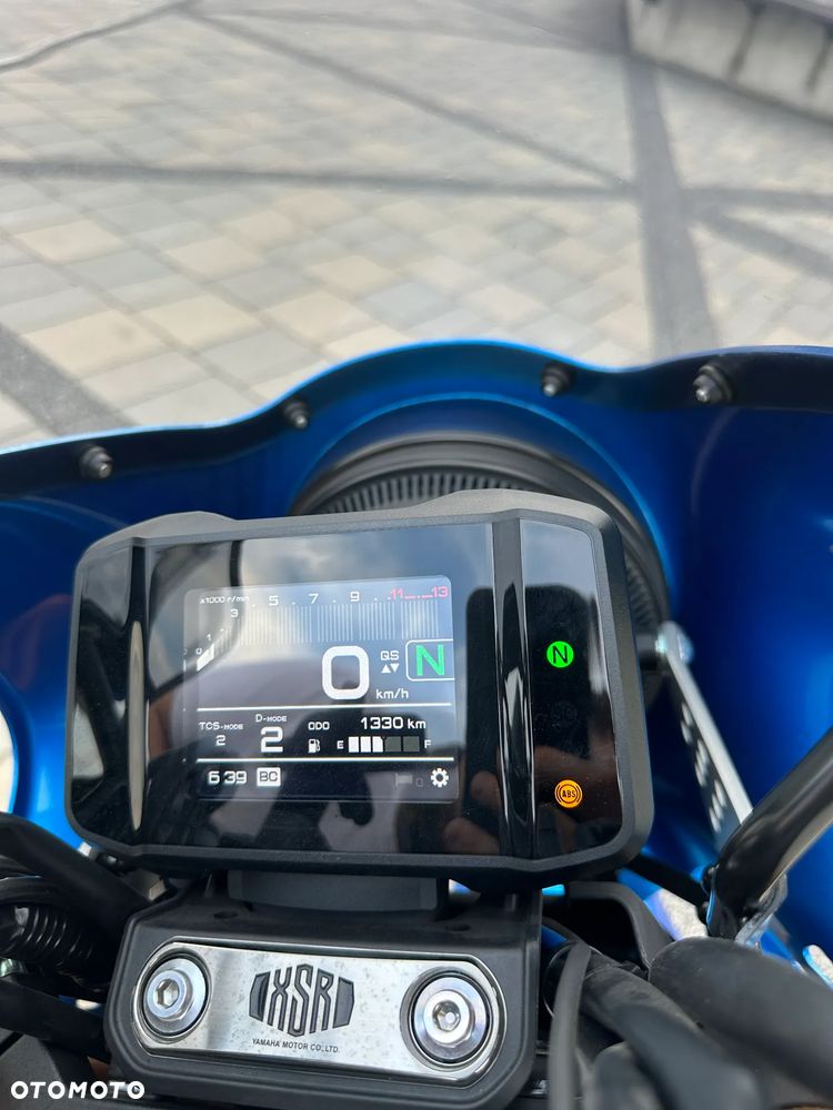 Yamaha XSR - 15