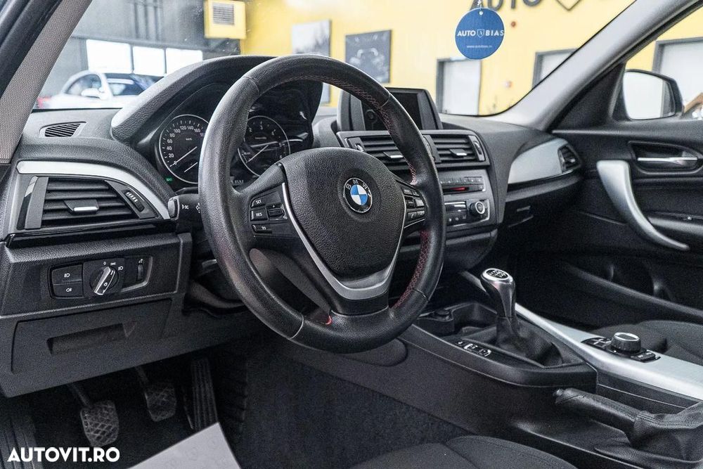 BMW Seria 1 120d Sport Line - 7