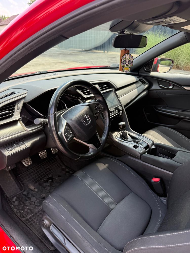 Honda Civic 1.0 T Executive Sport Line - 11