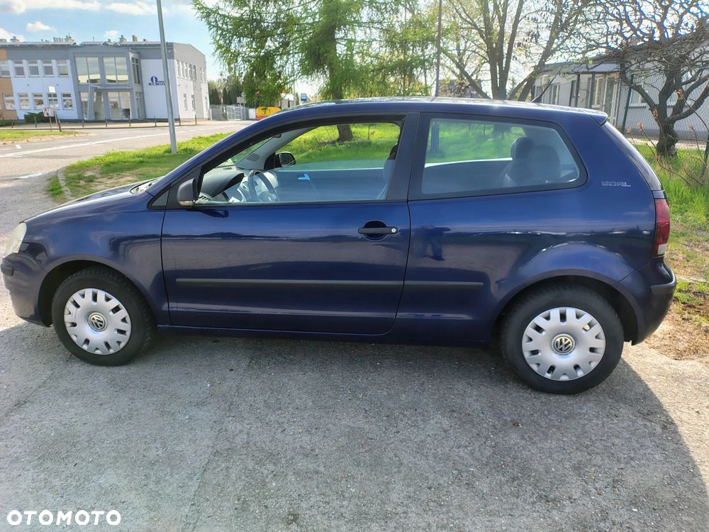 Volkswagen Polo - 2