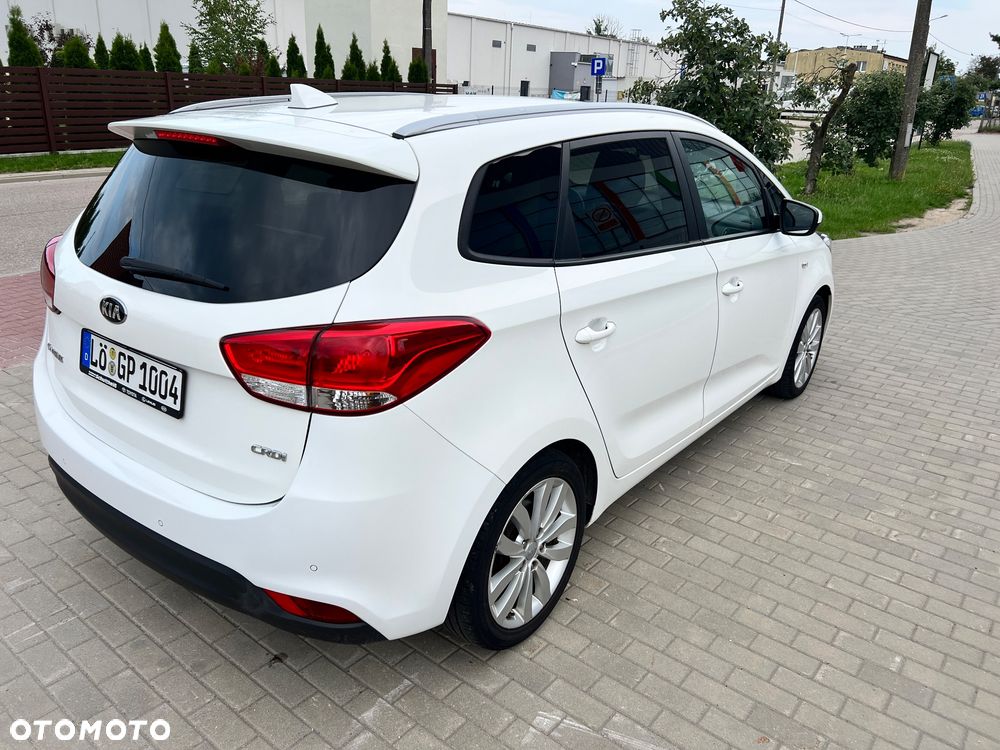 Kia Carens 1.7 CRDi Spirit - 32