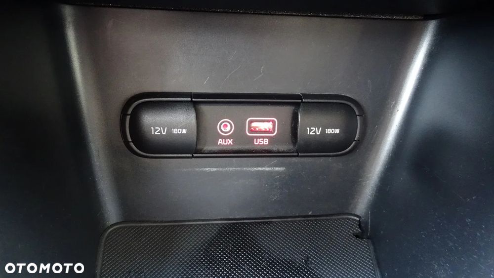 Kia Sportage 1.7 CRDI 2WD Vision - 19