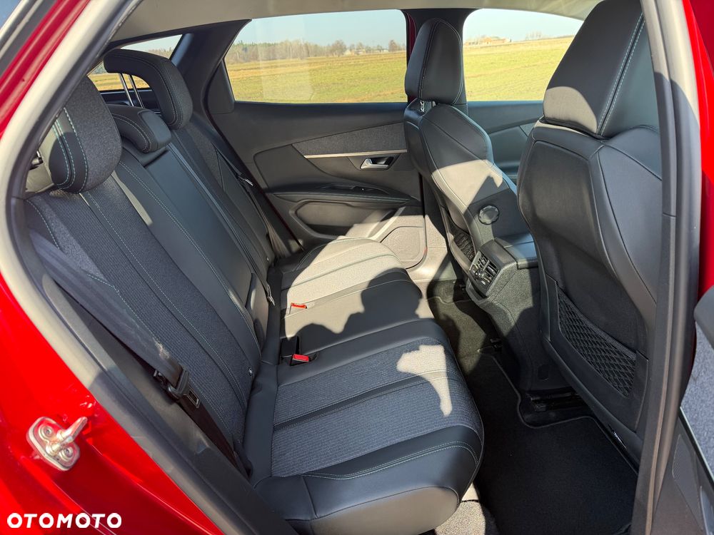 Peugeot 3008 1.2 PureTech Allure Pack S&S - 15