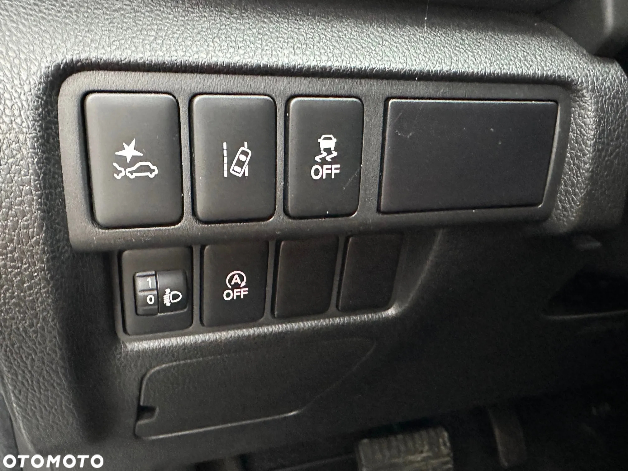 Mitsubishi Eclipse Cross 1.5 T-MIVEC (ClearTec) CVT 2WD Active+ - 19