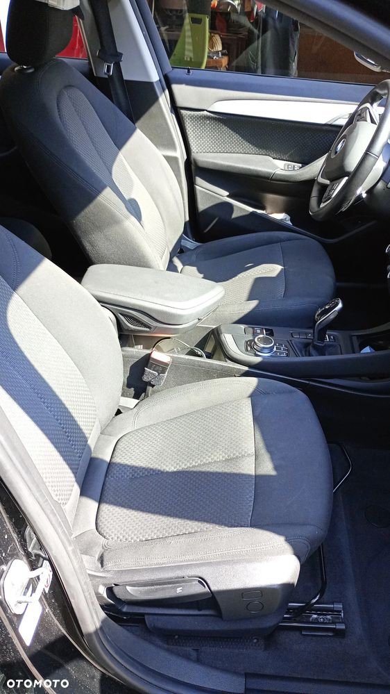 BMW X1 sDrive18d Advantage - 9