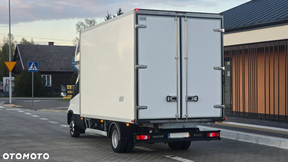 Iveco ❗️❗️DAILY 3.0 180Km 50C18 JAK NOWY ❗️❗️NOWY MODEL / CHŁODNIA MROŹNIA -32 +32 / ZASILANIE 230V / PIERWSZY WŁASCICIEL  / TEMPOMAT AKTYWNY / BLIŹNIAKI / ZASILANIE 230V / GRUBA SCIANKA / ZABUDOWA DPR / AGREGAT CARRIER XARIOS 350 / WERSJA WZMOCNIONA / FULL OPCJA / SERWIS ASO / SALON POLSKA / 35C15 50C15 35C18❗❗ JAK Z SALONU - NOWY -❗❗ - 19