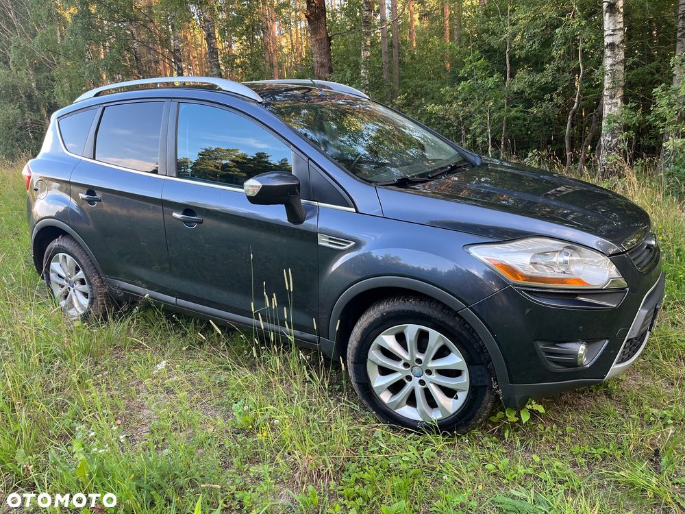 Ford Kuga 2.0 TDCi 4x4 Titanium - 2