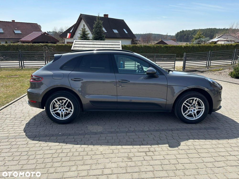 Porsche Macan - 4