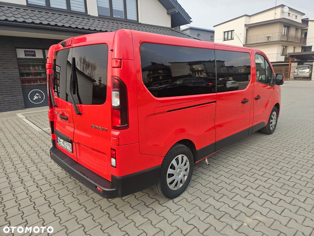 Renault Trafic Grand 2.0 dCi - 6