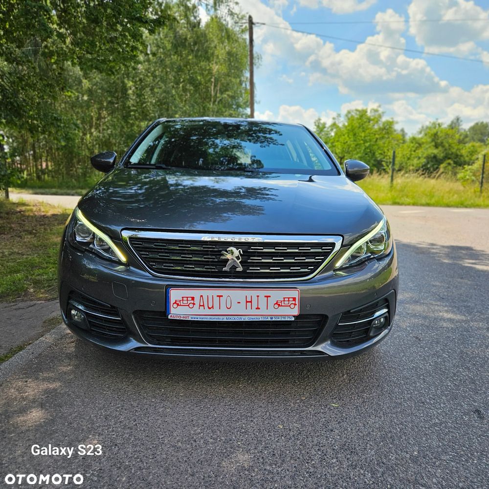 Peugeot 308 BlueHDi 130 EAT8 Allure - 4