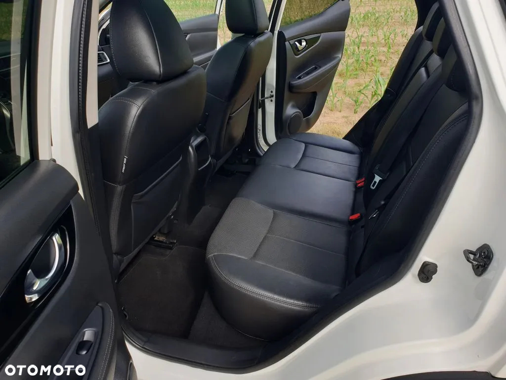 Nissan Qashqai 1.6 DIG-T Tekna+ - 22