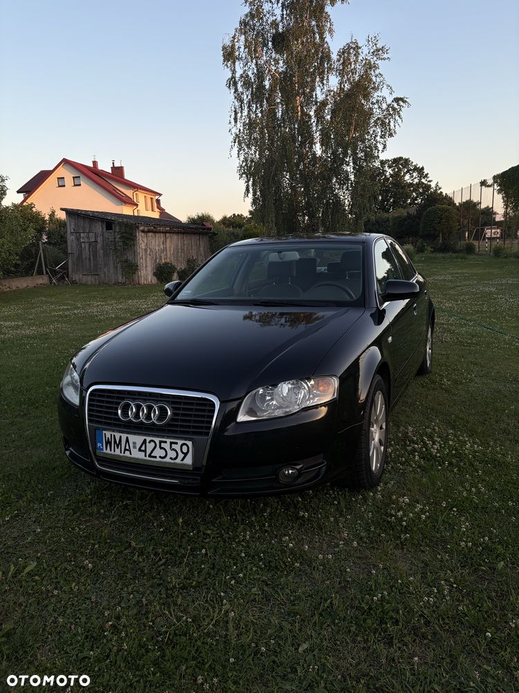 Audi A4 Limousine - 2