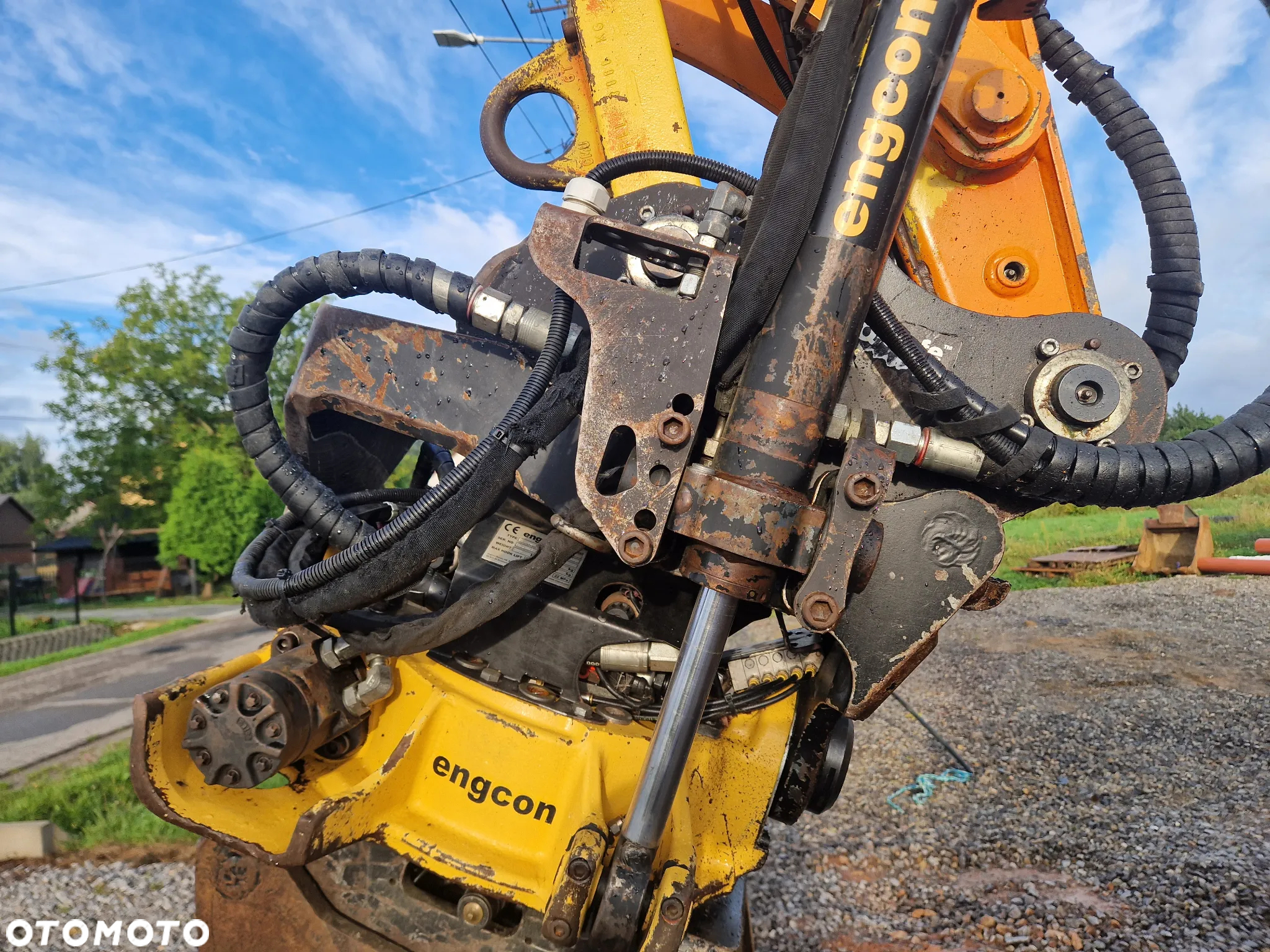Komatsu PW118MR-8 - 14