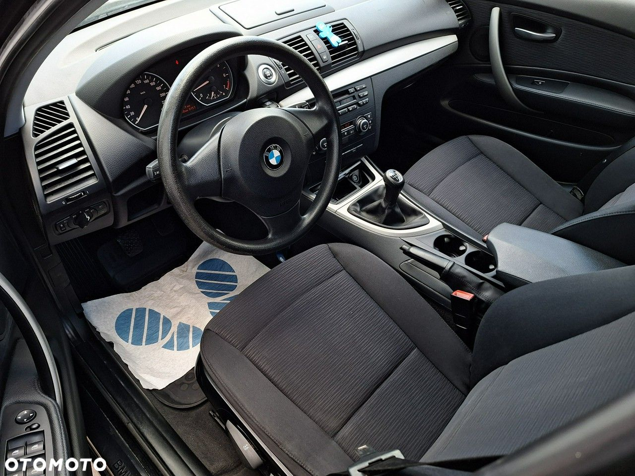 BMW Seria 1 - 8