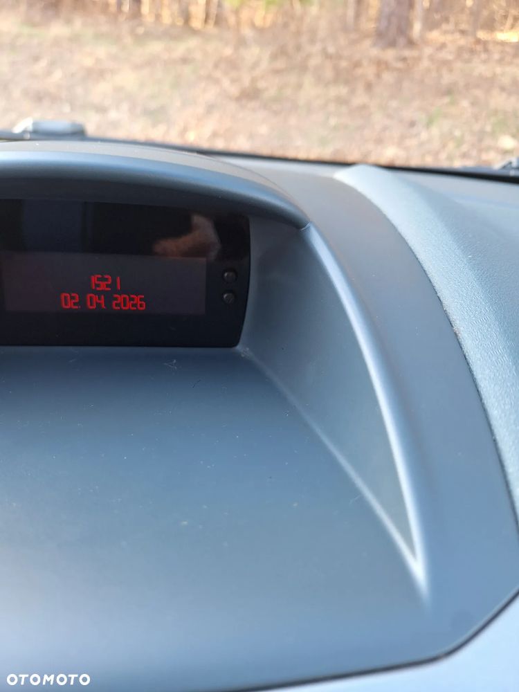 Ford Fiesta 1.25 Titanium - 32