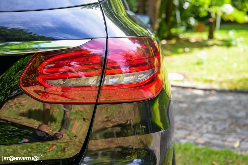 Mercedes-Benz C 200 - 16