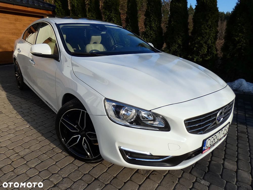 Volvo S60 - 2