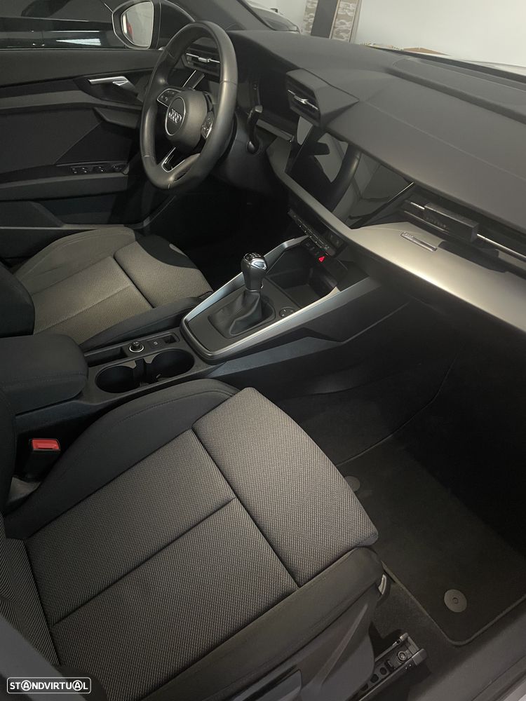 Audi A3 Sportback 30 TFSI Advanced - 9