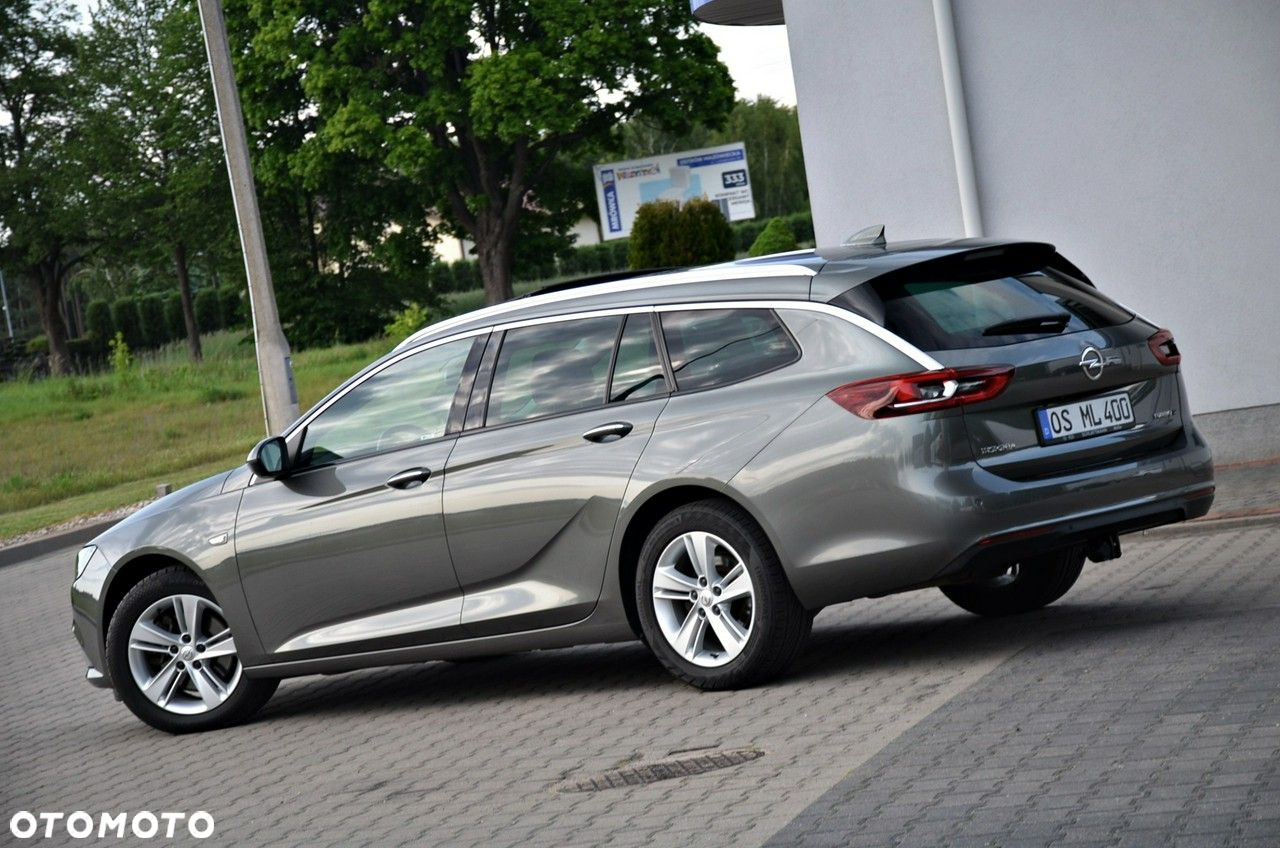 Opel Insignia - 12