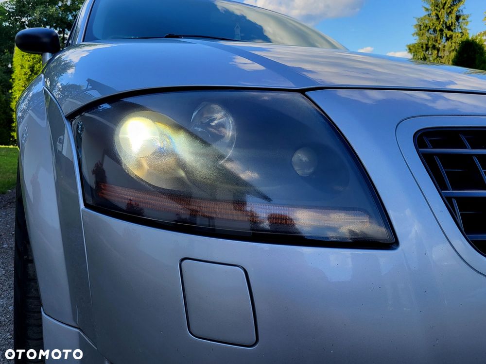 Audi TT Coupé 1.8 T - 24