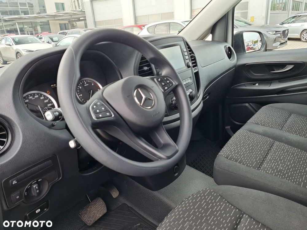 Mercedes-Benz Vito - 10