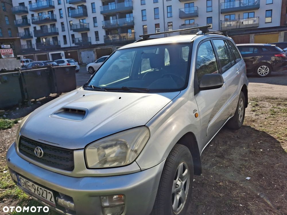 Toyota RAV4 - 2