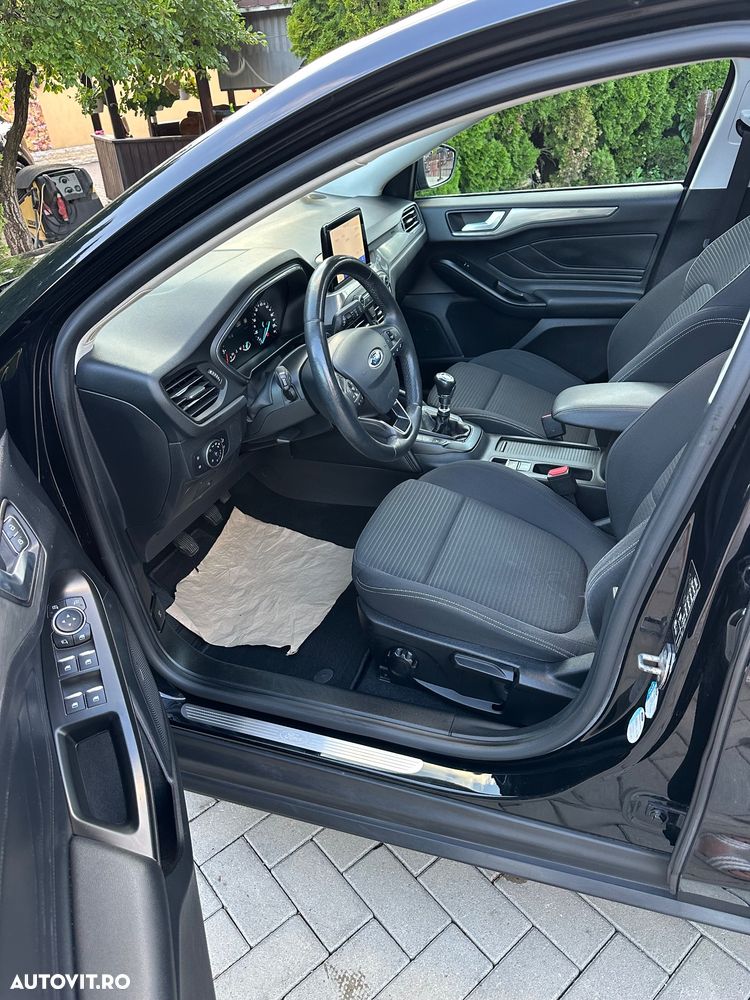 Ford Focus 2.0 EcoBlue Start-Stopp-System TITANIUM X - 14