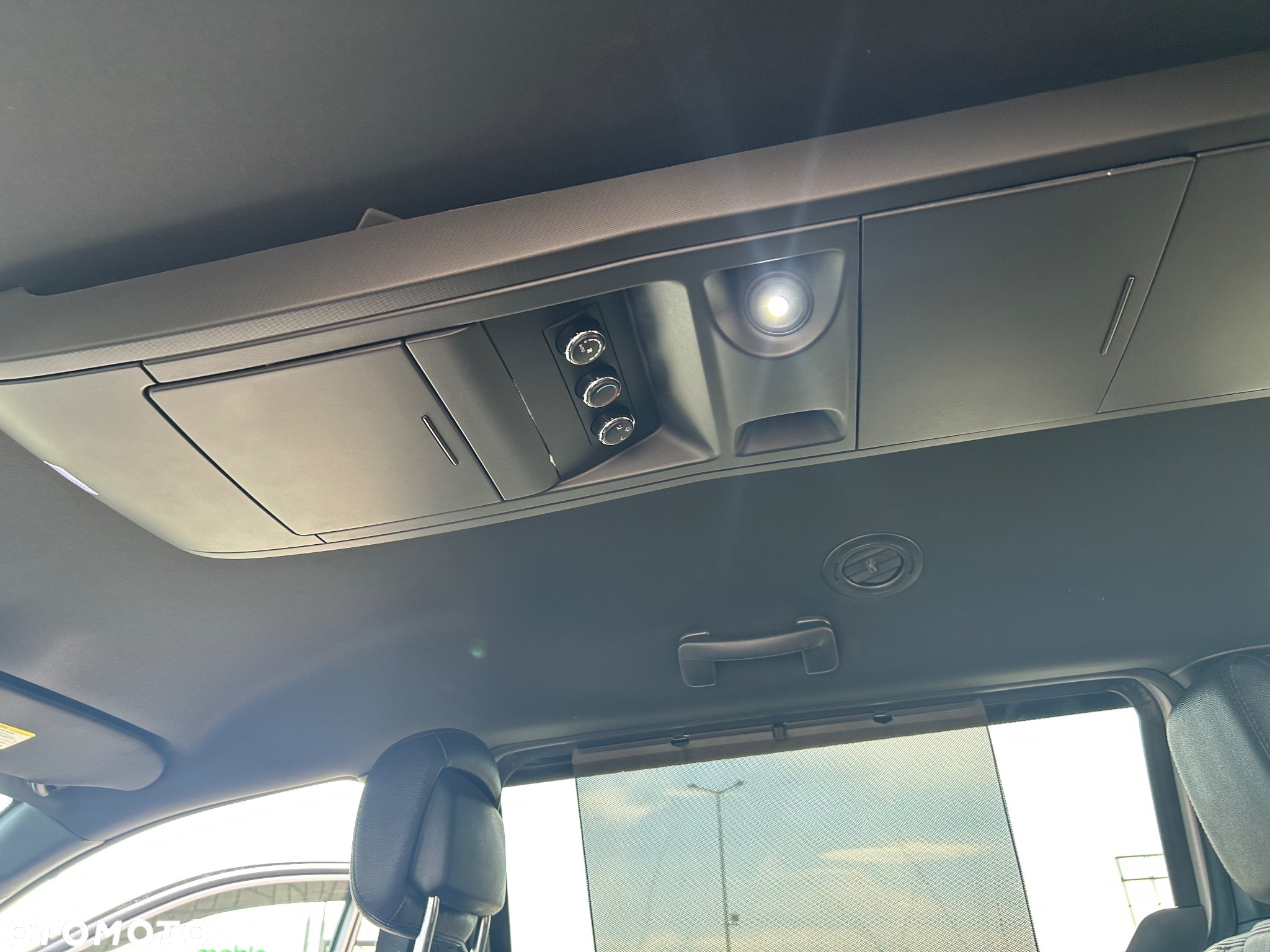 Dodge Grand Caravan - 20